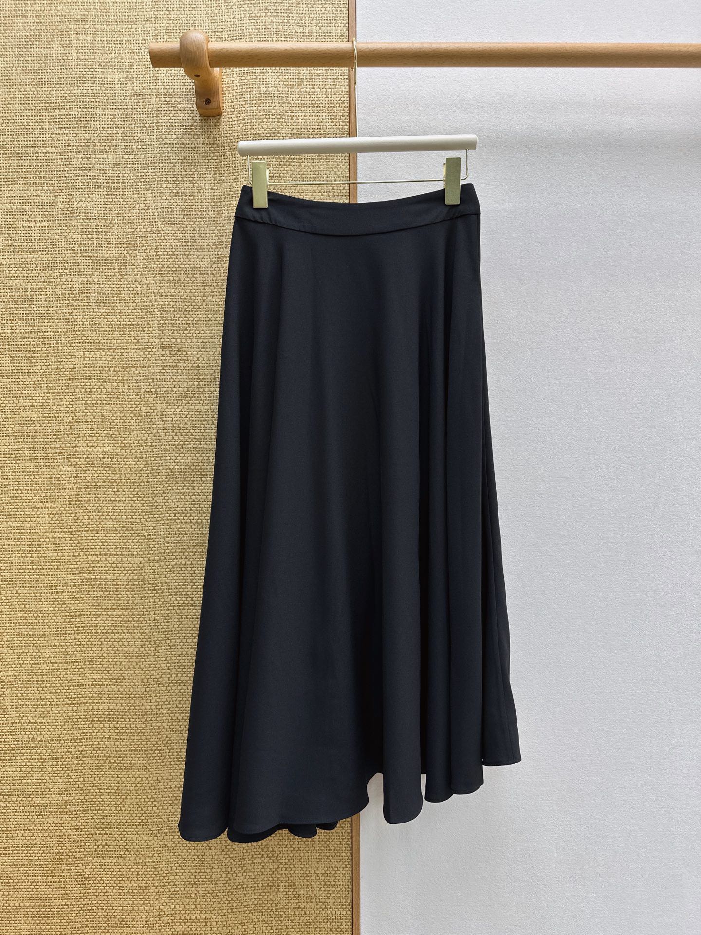 skirts and dresses woman